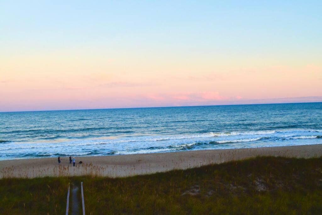 Living The Dream On The Beach! Carolina Beach Bagian luar foto